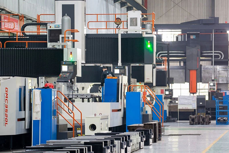 How To Ensure The Accuracy Of Gantry Milling Machine in Operation